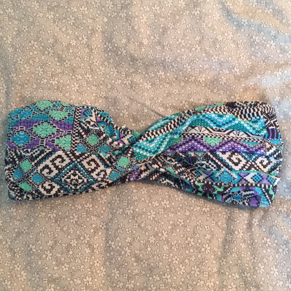 Bikini tops! - Picture 5 of 5